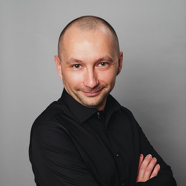 Андрей Новиков